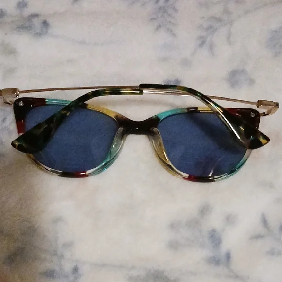 Blue and Multicolor Sunglasses 5.7" - Picture 2 of 6